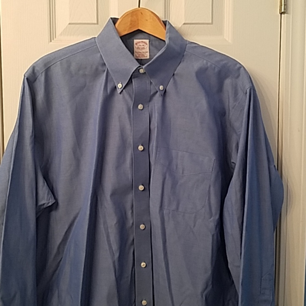 Brooks Brothers Dress Shirt 17 1/2 - 34